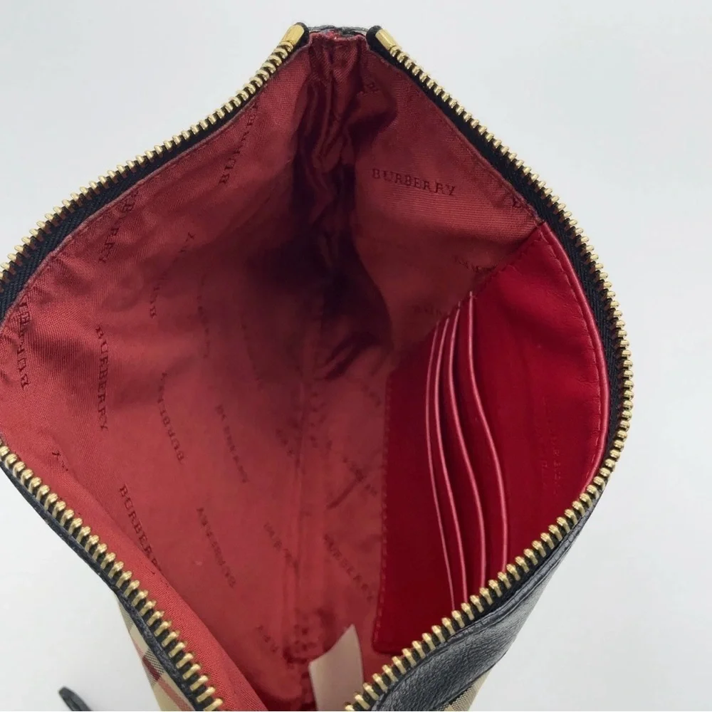 Auth BURBERRY Nova Check
Shadow Horse Nylon Leather Beige
Shoulder Bag - Picture 11 of 15